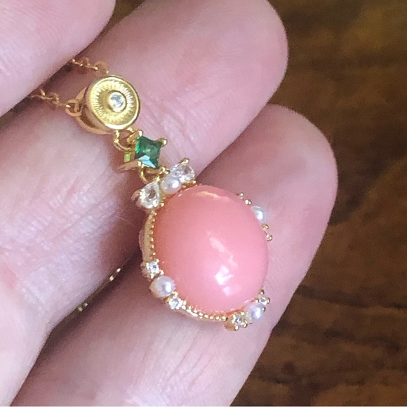 Elegant pink cabochon mini pearl crystal accent pendant on chain necklace - Picture 6 of 16